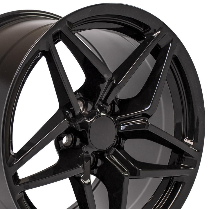 CV31 18x10.5 Gloss Black WHEELS