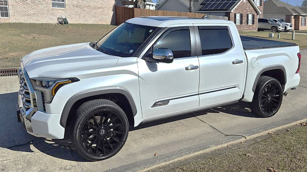 24" Dolce Luxury Wheels Mirelli Gloss Black Floating Cap Rims