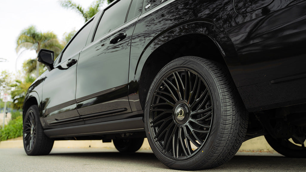 22" Dolce Luxury Wheels Sesto Gloss Black Floating Cap Rims