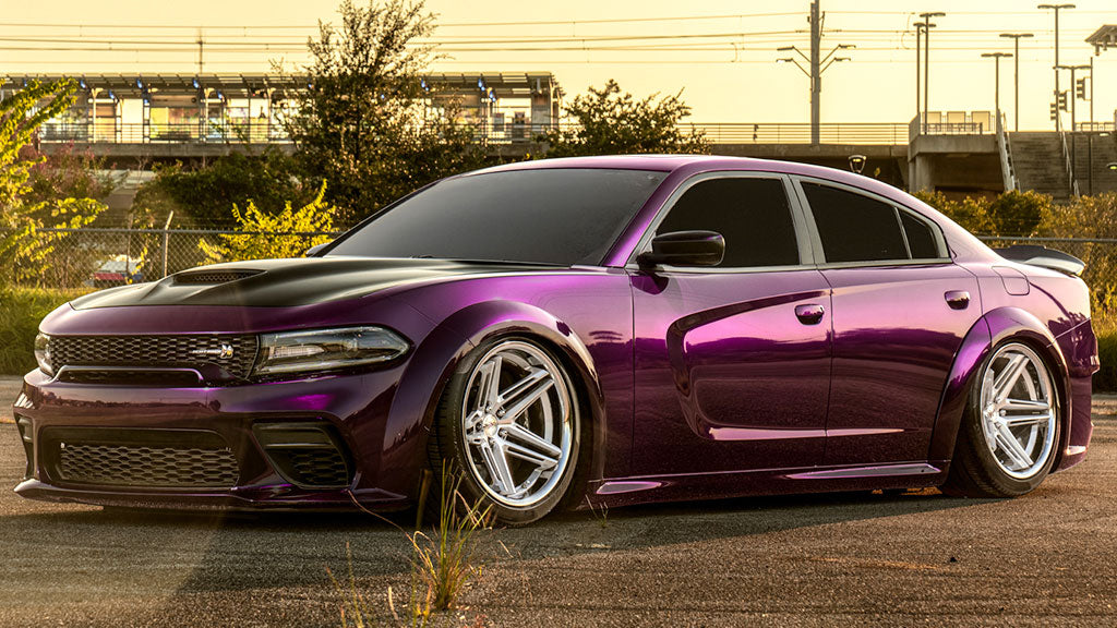 20" Ferrada Wheels CM1 Silver Machined with Chrome Lip Rims