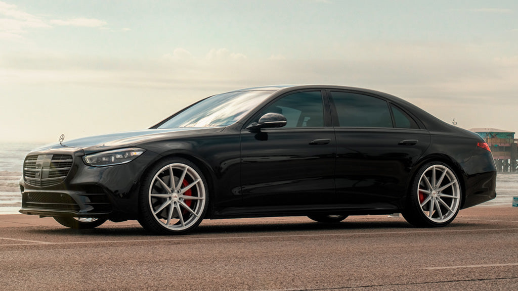22" Ferrada Wheels F8-FR10 Machined Silver Flow Formed Rims