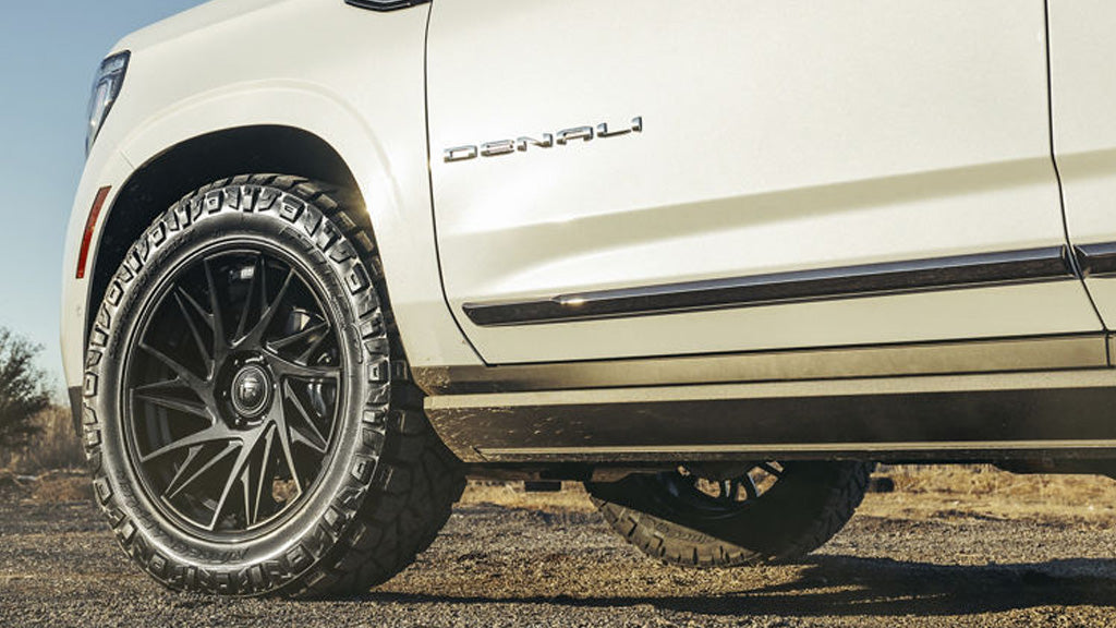 24" Fuel Wheels FC405 Dynamo Matte Black with Gloss Black Lip Off-Road Fusion Forged Rims