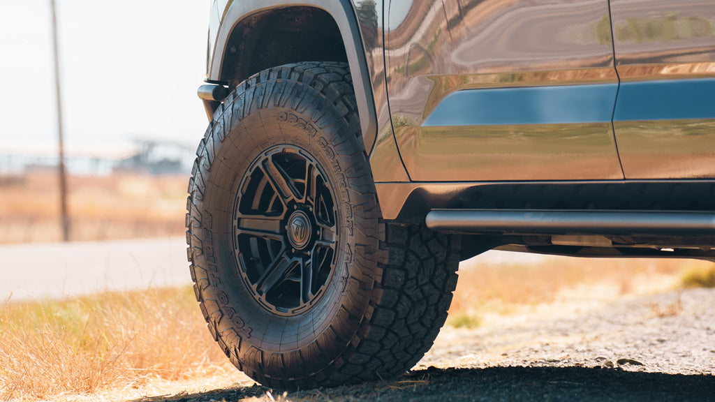 17" Fuel Wheels FC892 Gambit Matte Black Off-Road Flow Formed Rims