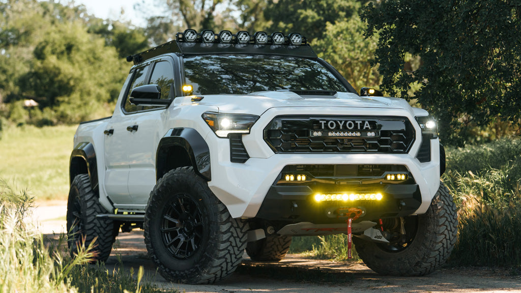 17" Fuel Wheels FC910 Foxhound Blackout Off-Road Rims